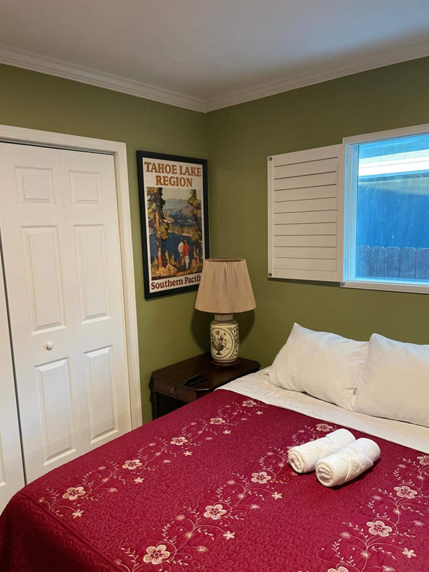 Private La Bedroom W Private Half-Bathroom - Ac - Wifi - Private Fridge -Smart Tv ลอสแอนเจลิส ภายนอก รูปภาพ
