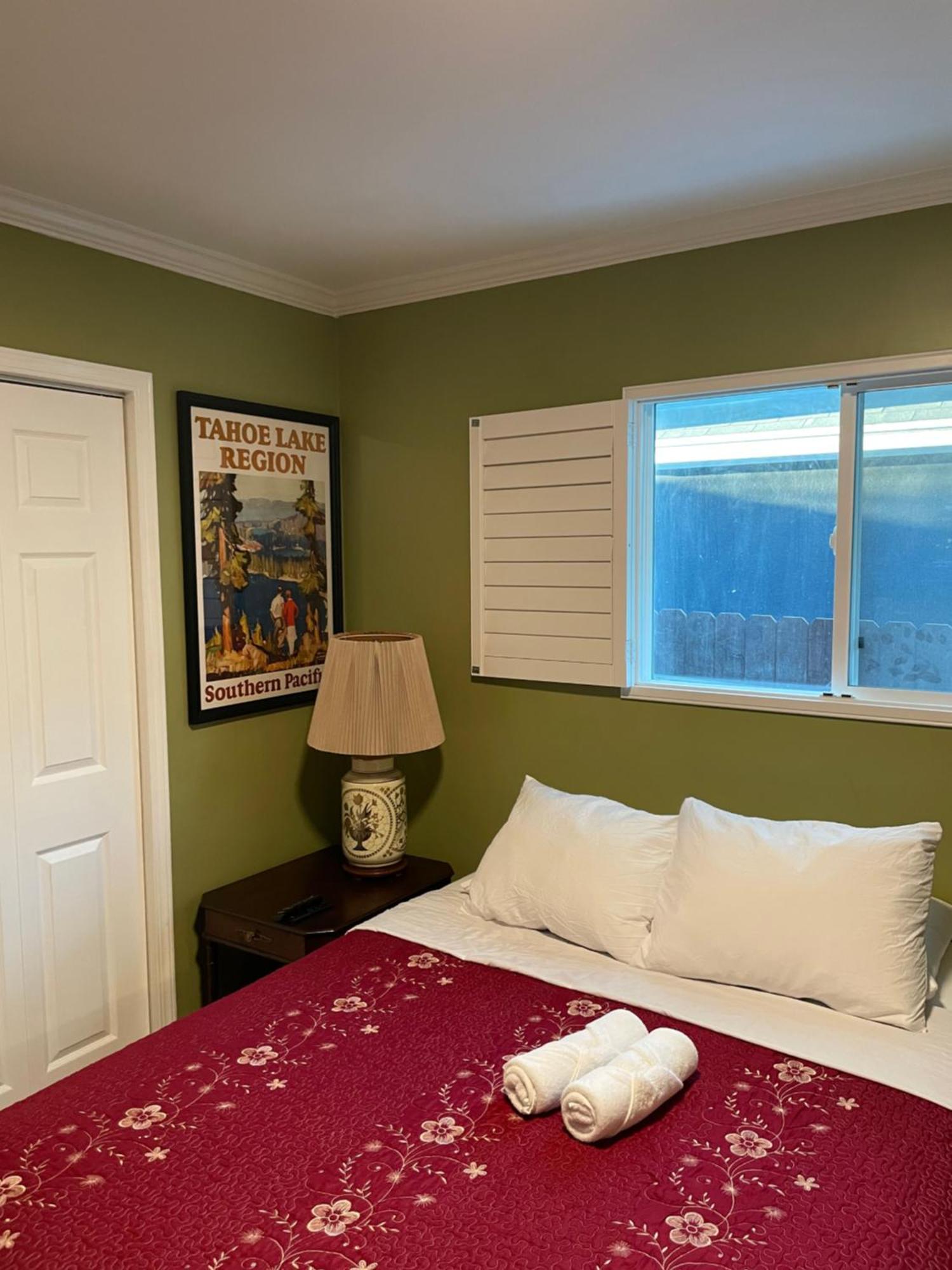 Private La Bedroom W Private Half-Bathroom - Ac - Wifi - Private Fridge -Smart Tv ลอสแอนเจลิส ภายนอก รูปภาพ